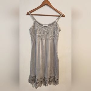 Cream Elegant Gray Lace Chemise